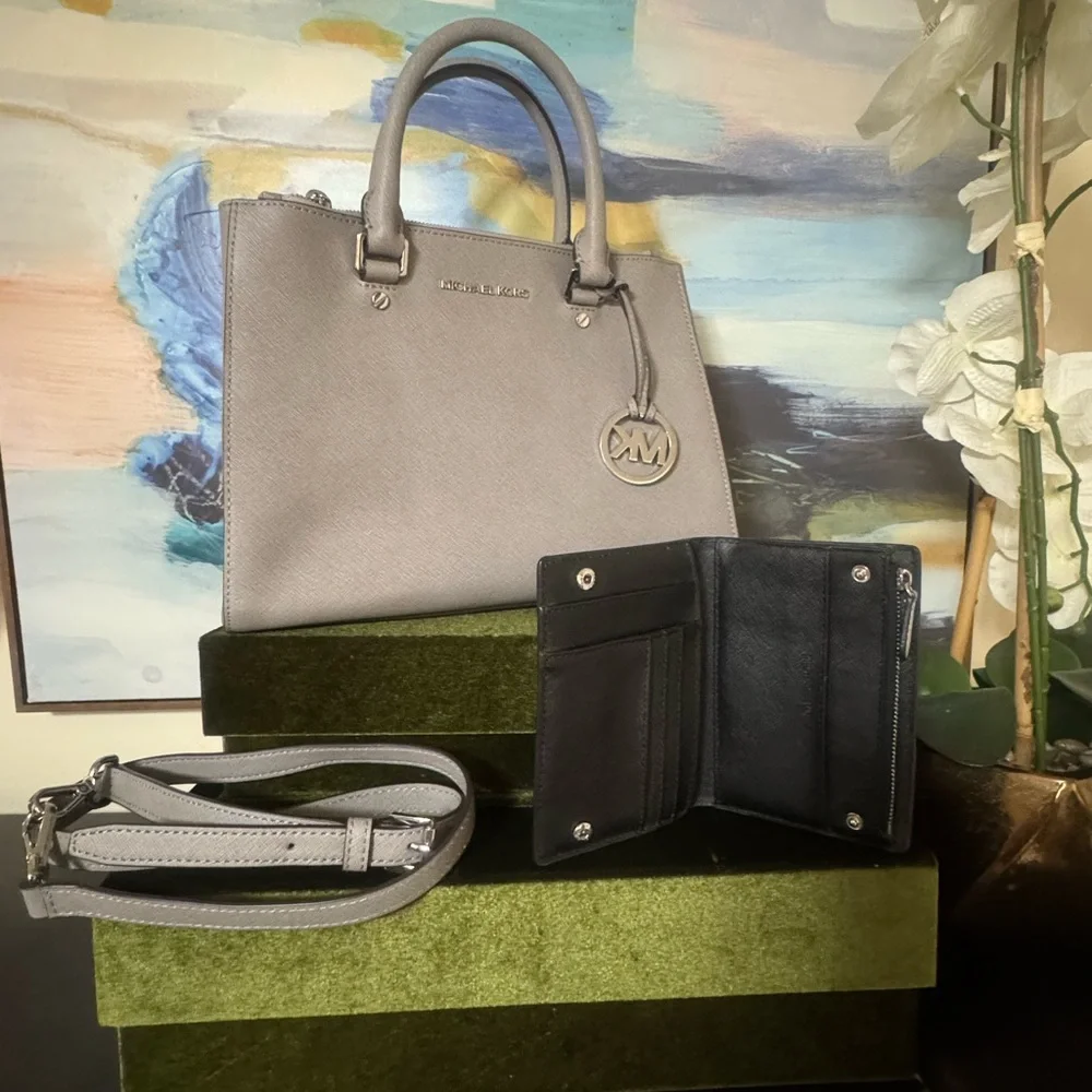 Michael Kors Elegant Gray Satchel Set - Picture 2 of 11